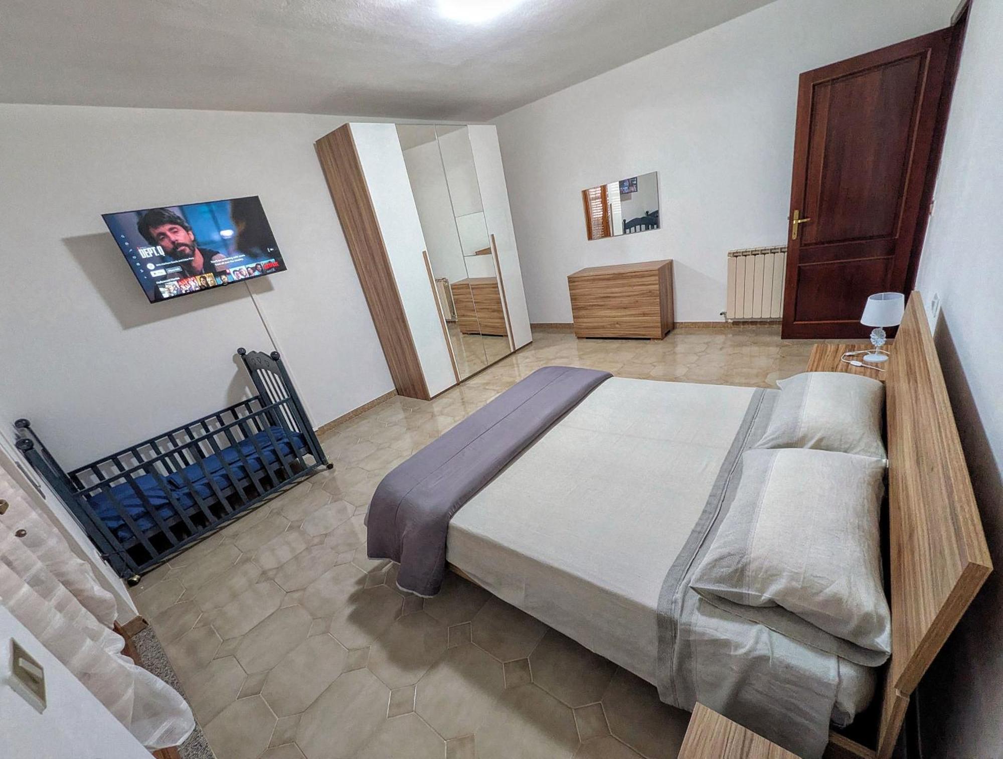 Apartmán House Riky Assemini Exteriér fotografie